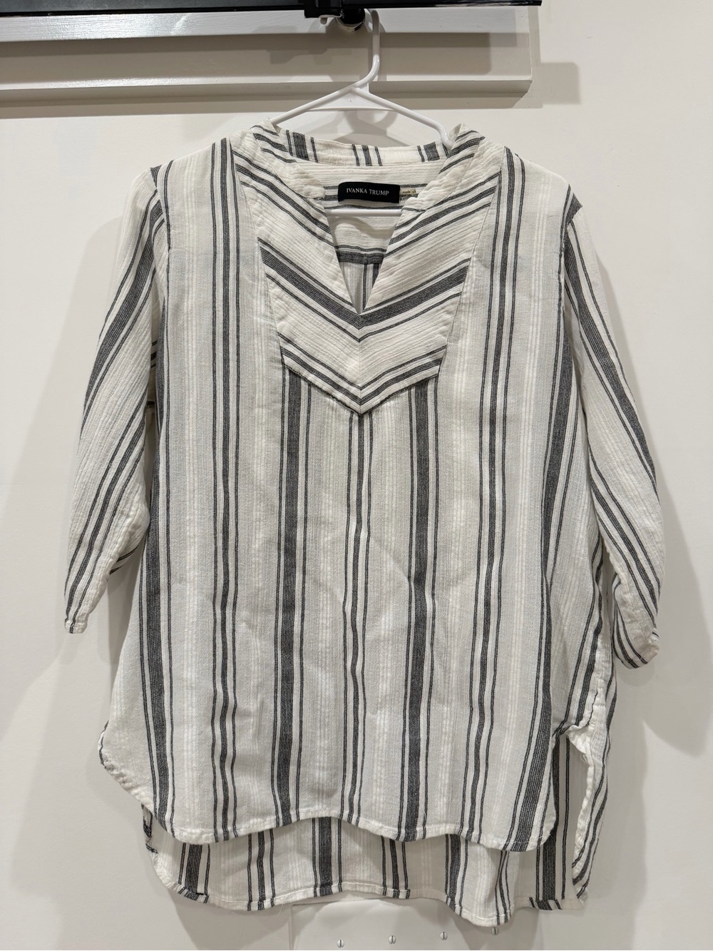 Ivanka Trump White and Black Vertical Striped Tunic Button-Down Shirt